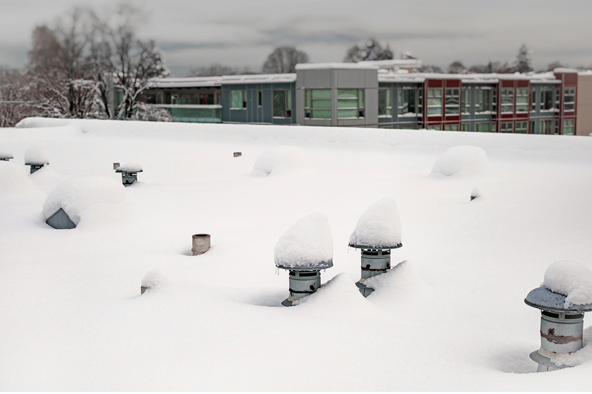 Déneigement de toiture.